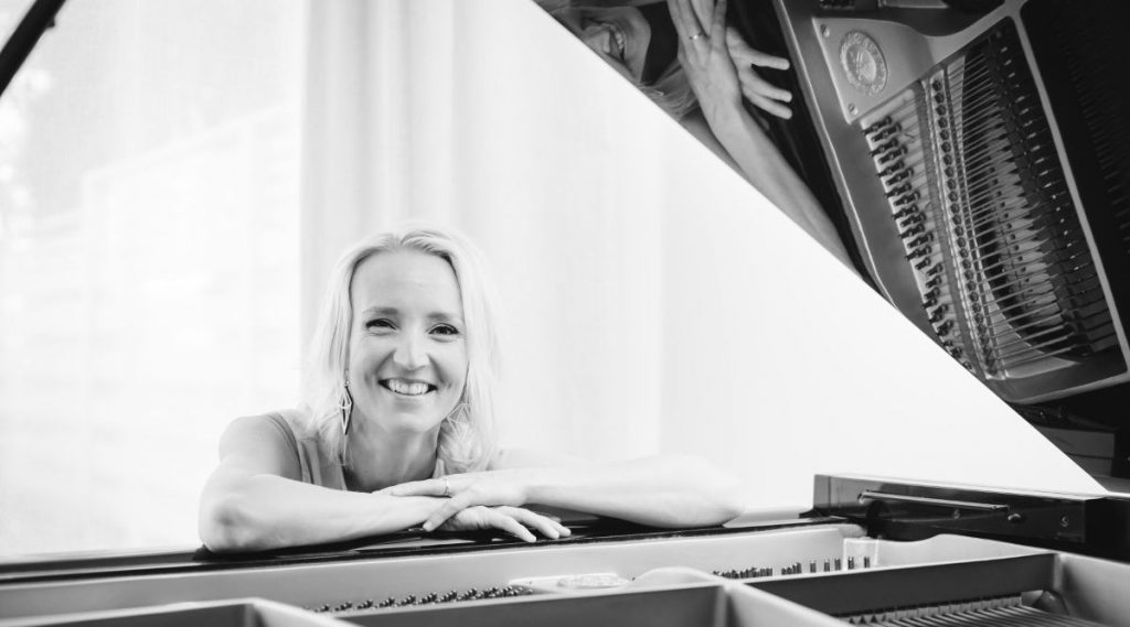 Pianisti Salla Pynssi | Konserttipianisti